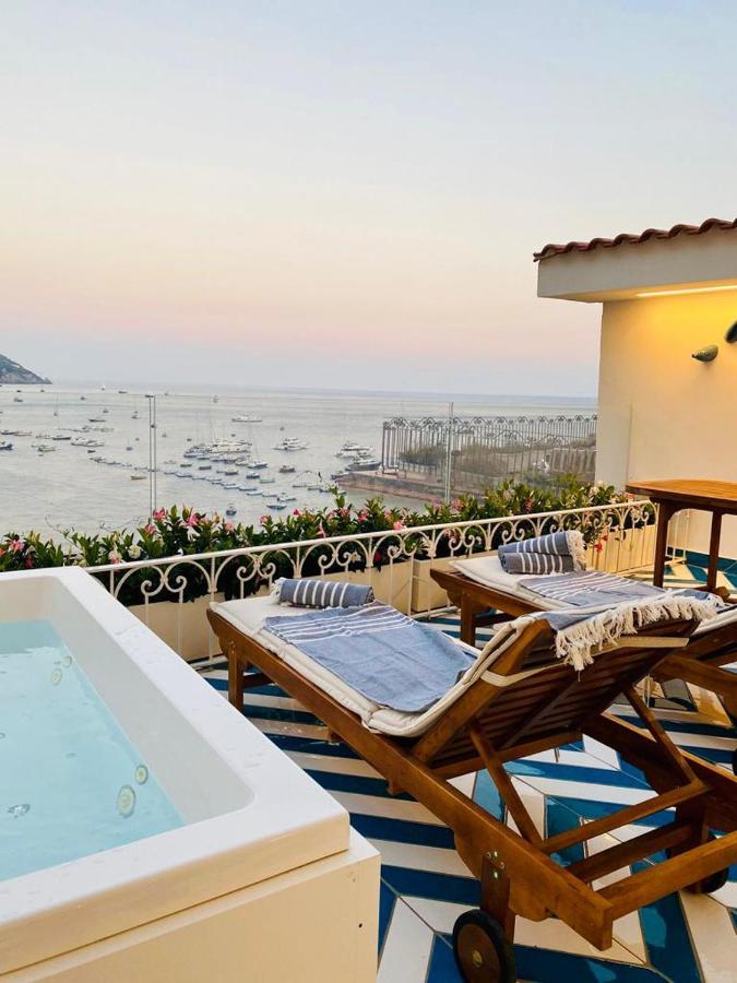 Villa Diamond Luxury Suite Positano Buitenkant foto